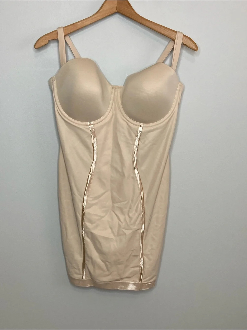 Maidenform Women's Firm Control Strapless Convertible Full Slip 38D Style 2304